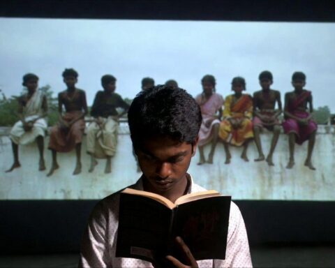 needi naadi oke katha